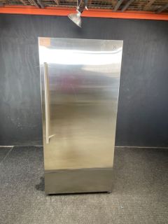 Electrolux All-Refrigerator 33" Wide 19 Cu Ft. in Stainless - EI33AR80WSC