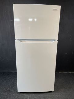 Frigidaire Top Freezer Refrigerator 30" Wide 20 Cu Ft. in White; Optional Icemaker im117000 - FFTR2045VW