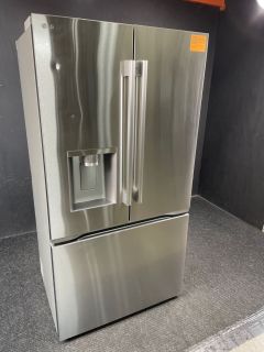 LG 36" 24 Cu Ft French Door CounterDepth Refrigerator w/Dual Ice & Zero Clearence Door in Stainless - LF24Z6530SC