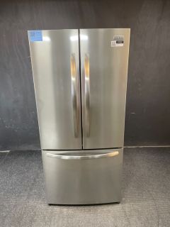 Frigidaire 17.6 cu ft 31.3" wide Counter Depth French Door Non-Dispenser Refrigerator in Stainless - FRFG1723AVC