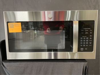 GE 1.6 Cubic Ft. Capacity 30" wide 1000W Over the Range Microwave in Stainless Steel - JVM3160RFSSC