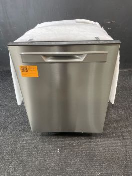 Frigidaire 24" Wide Dishwasher Top Control Pocket Handle 49 Decibel Smudge Proof Stainless Steel - GDPP4515AF