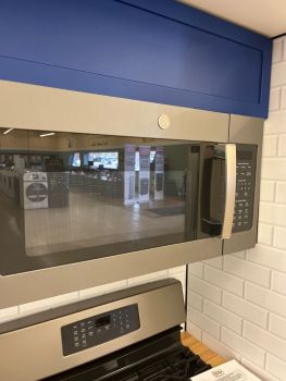 GE 1.7 Cubic Ft. Capacity 30" wide 1000W Over the Range Sensor Microwave in Slate - JVM6175EKES