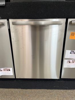Frigidaire 24" Built In Dishwasher, Controls on top 49 Decibel,Stainless Steel - FDSH4501AS