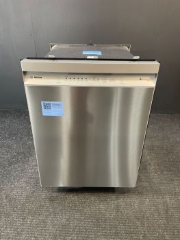 Lavavajillas Bosch Serie 100 de 61 cm (24") de ancho con control frontal y 48 decibelios, acero inoxidable - SHE41CM5N