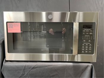 GE 1.7 Cubic Ft. 30" wide 1000W Over the Range Sensor Microwave in Print Proof Stainless Steel - JVM6175YKFS