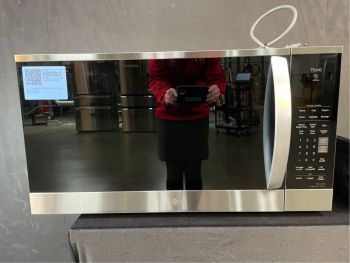 LG 1.8 Cu Ft. Capacity 30" wide 1000W Over the Range Microwave with Sensor in PrintProof Stainless - MVEM1825FC