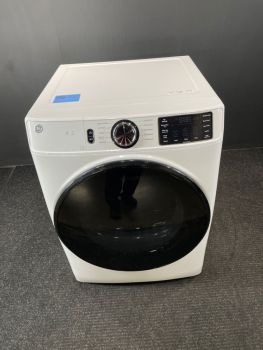 Secadora eléctrica GE de 28 pulgadas y 7.8 pies cúbicos con control frontal y sensor, color blanco - GFD55ESSNWWC