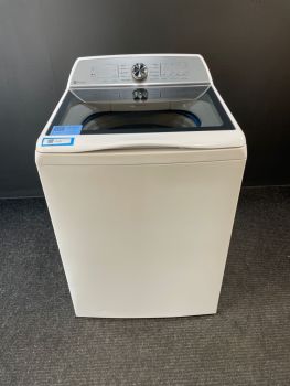 Lavadora de carga superior GE Profile de 5.0 pies cúbicos y 28 pulgadas de ancho, sin agitador, color blanco - PTW600BSRWSC