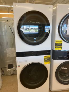 LG 4.5/7.4 Cubic Ft 27" wide Electric Stacked Washer/Dryer in White - WKE100HWA