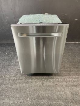 Midea 24 In Top Control 45 dBA Stainless interior Dishwasher with 3rd Rack in Stainless - MDT24P5AST