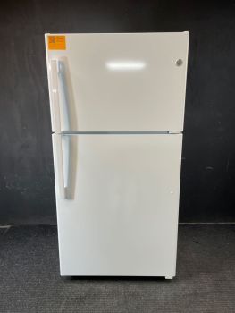 GE White 21 cu ft Top Freezer 32.75" wide uses IM4D - GTS22KGNRWWC