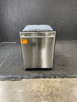 Bosch 24" Wide 800 SeriesTop Control 42 Decibel Dishwasher with Bar Handle and 3rd Rack in SS - SHX78CM5N