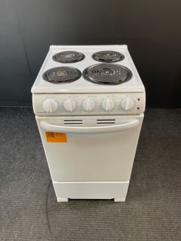 Hotpoint 20 Inch Wide Coil Top Electric Slide In Range in White - RAS200DMWWC