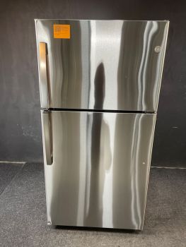 GE Stainless 21 cu ft Top Freezer 32.75" wide uses IM4D - GTS22KYNRFSC