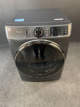 Secadora eléctrica GE de 28 pulgadas y 7.8 pies cúbicos con control frontal y vapor, color grafito carbón - GFD65ESPVDSC