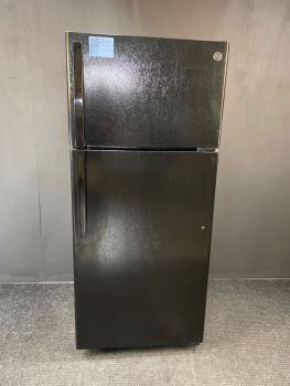 GE 28 Inch Wide 17 Cu Ft Top Freezer Refrigerator in Black; Optional IM4D Icemaker - GTS17DTNRBB