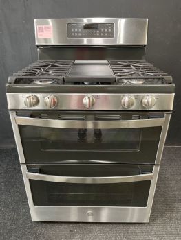 GE 30 Inch Gas FreeStanding Double Oven Steam Clean Range with Convection in Stainless - JGBS86SPSS