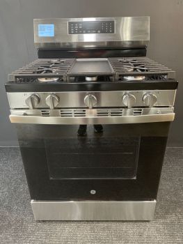 Cocina de gas independiente GE de 76 cm (30") con freidora de aire sin precalentamiento y bandeja de horno EasyWash en acero inoxidable - GGF600AVSSC