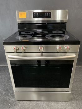 Cocina eléctrica independiente Frigidaire Gallery SmoothTop con autolimpieza, convección y función de freidora de aire, en acero inoxidable - GCRE3060BF