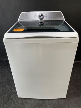 Lavadora de carga superior GE Profile de 5.0 pies cúbicos y 28 pulgadas de ancho, sin agitador, color blanco - PTW600BSRWS