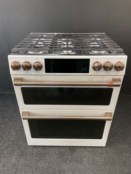 Cocina Cafe Smart de 76 cm (30 pulgadas) con doble horno, doble combustible, freidora de aire y convección, en blanco mate - C2S950P4MW2C