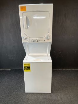 GE 2.3/4.4 Cubic Ft 24" wide Electric Stacked Washer/Dryer in White - GUD24ESSMWWC