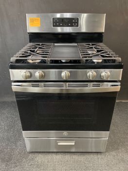 GE 30" 5 Burner Steam Clean Gas Range with Griddle in Stainless Steel - JGBS66REKSSC