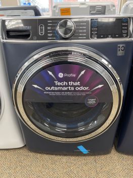 GE Profile 5.3 Cubic Ft. 28" Wide Front Load Washer with Steam in Sapphire Blue - PFW870SPVRS