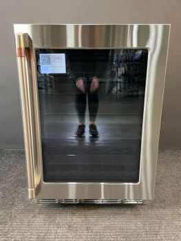 Enfriador de vino empotrable de doble zona GE Cafe de 24 pulgadas y 4.7 pies cúbicos en acero inoxidable/vidrio - CCP06DP2PS1C