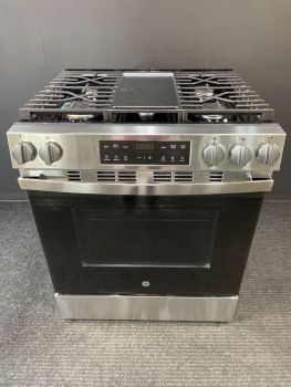 Cocina de gas GE de 30 pulgadas con limpieza a vapor y modo Crisp en acero inoxidable - GGS500SVSSC