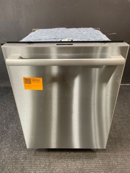 Bosch 24" Wide 800 SeriesTop Control 42 Decibel Dishwasher with Bar Handle and 3rd Rack in SS - SHX78CM5N