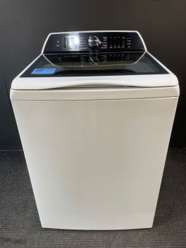 Lavadora de carga superior GE Profile de 71 cm de ancho y 153 litros de capacidad, sin agitador, color blanco - PTW700BSTWS