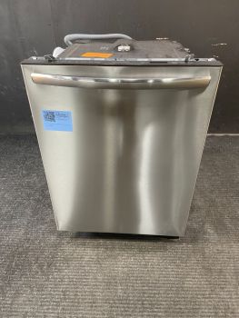 Lavavajillas Frigidaire de 24" con interior de acero inoxidable, 49 decibelios y controles superiores, acabado en acero inoxidable antihuellas - GDSH4715AFC
