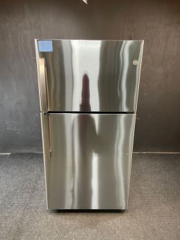 GE Stainless 21 cu ft Top Freezer 32.75" wide uses IM4D - GTS22KYNRFSC