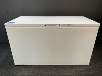 Congelador horizontal Frigidaire de 14.8 pies cúbicos con descongelación manual, color blanco - FFCL1542AWC