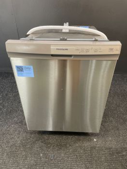 Lavavajillas empotrable Frigidaire de 24" y 54 dBA con controles frontales, en acero inoxidable - FDPC4314ASC