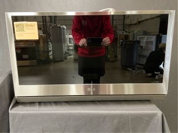 LG 2.1 Cu Ft 30" 1050W Over the Range ExtendaVent Microwave with Sensor in PrintProof Stainless - MVEL2137F