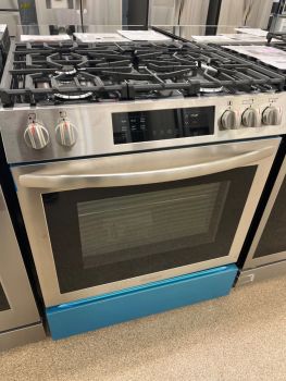 Frigidaire 30" Gas Slide In Range with Convection in Stainless - FCFG3083AS