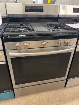 Cocina de gas Frigidaire Gallery de 76 cm (30") con autolimpieza, convección y función AirFry, en acero inoxidable resistente a la impresión - GCRG3060BF