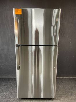 Refrigerador GE con congelador superior de 19 pies cúbicos en acero inoxidable. Fabricador de hielo IM4D opcional disponible - GTS19KYNRFS