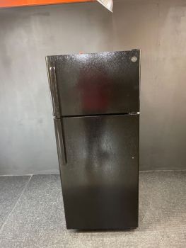 GE 28 Inch 18 cu ft Top Freezer Energy Star Refrigerator in Black; optional icemaker IM4D - GTE18DTNRBBC