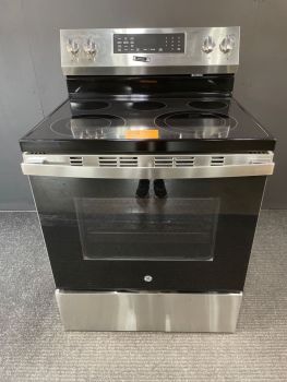 GE 30" Electric Convection Range w/ No Preheat Air Fry and EasyWash Oven Tray in Stainless Steel - GRF600AVSSC