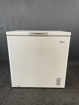 Midea 5-cu ft Manual Defrost Chest Freezer (White) at