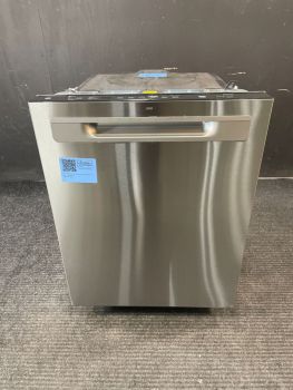 GE 24" Built in Top Controls Pocket Door Handle 45 Decibel in Print Proof Stainless - GDP670SYVFS