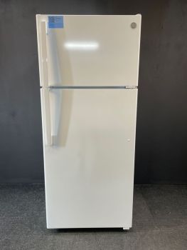 GE 28 Inch Wide 18 Cu Ft Top Freezer Refrigerator in White; uses optional IM4D Icemaker - GTS18HGNRWWC
