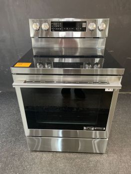 LG 30" Smart Electric Freestanding Electric Range with Pro Bake Convection and AirFry in Stainless - LREN6325XE