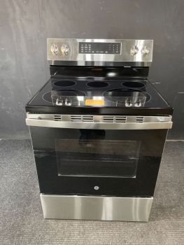 GE 30" Electric Convection Range w/ No Preheat Air Fry and EasyWash Oven Tray in Stainless Steel - GRF600AVSSC
