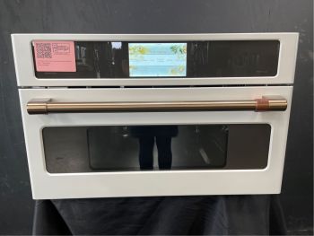 Horno microondas inteligente GE Café de 30 pulgadas con cinco funciones en uno y tecnología Advantium de 120 V en blanco mate - CSB913P4NW2C