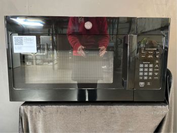 GE 1.6 Cubic Ft. Capacity 30" wide 1000W Over the Range Microwave in Black - JVM3160DFBB